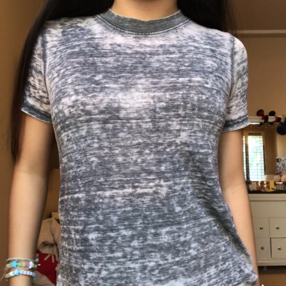 Grey tee - Picture 4 of 5